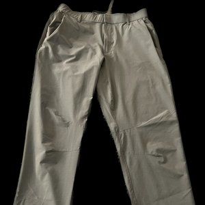 Fabletics, The Only Pant, XS. Shadow Grey